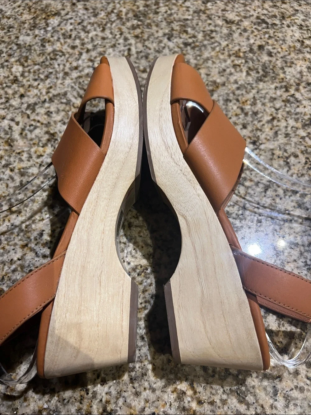 Everlane Women’s Tan Crisscross Ankle-Strap Sandals - Picture 5 of 9
